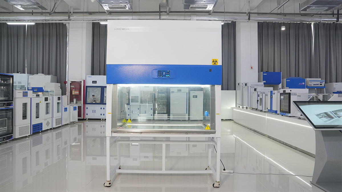 Dual-sided Class II A2 biosafety cabinet – in the LORDERAN showroom