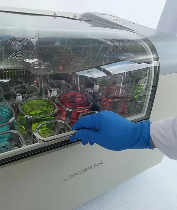 Benchtop 80L Incubated/Refrigerated Shaker