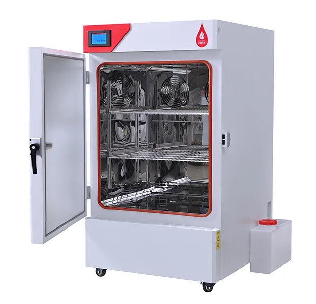 Temperature and humidity test chamber – detail view