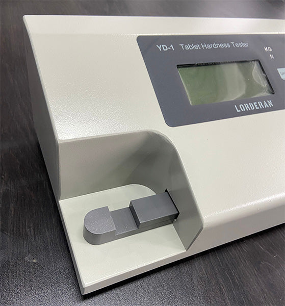 Manual tablet hardness tester – view 2 of 3